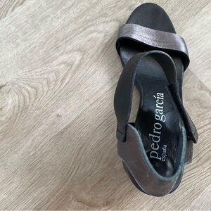 Pedro Garcia Colorblock Velcro Strap Block Heel RIGHT shoe only